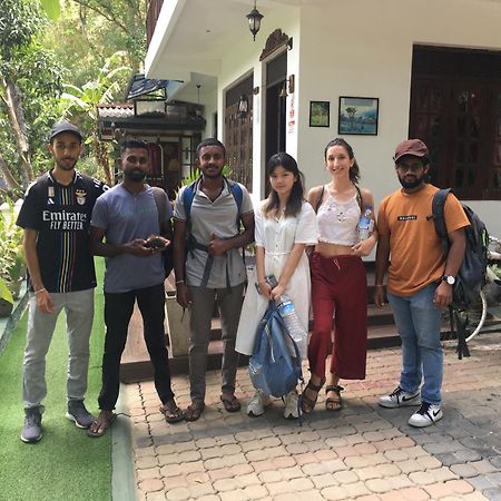 Villa25 Homestay Free Pick Up From The Centre Kandy Exterior photo